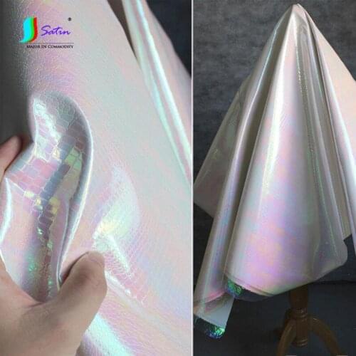 Fashionable Dress Pink Crocodile Texture Fabric Design Clothes Coat Material Hot Pink Grid Style Crocodile Leather Cloth A0267L