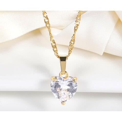 Simple Fashion Female Jewelry Clavicle Pendant Peach Heart Choker Neck Chain Aesthetic Necklace Heart-Shaped Cute Pendants