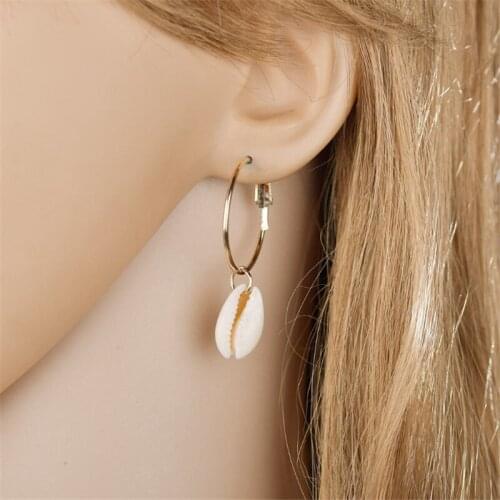 Vintage gold color Geometric Shell Earrings Bohemian Natural Cowrie Shell Drop Earrings Women Fashion Beach Korean Jewelry