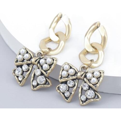 Find Me Simple Alloy Imitation Pearl Earrings Butterfly Pendant Earrings For Women Fashion Jewelry Accessories