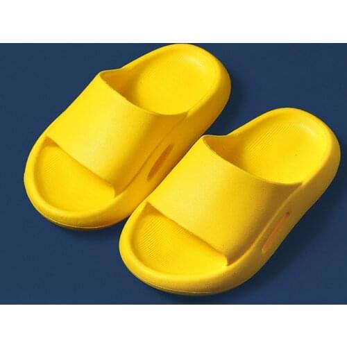 Kids Home Slippers Solid Eva Soft Bottom Indoor Bathroom Wear Comfortable Anti-Slippery Cute Shoes for Girls Boys Flip Flops New