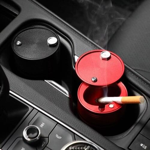 Car Ashtray High Flame Retardant Ashtray Portable Simple Cigarette Smoke car Metal Ashtray for Toyota Honda BMW BenzAudi general