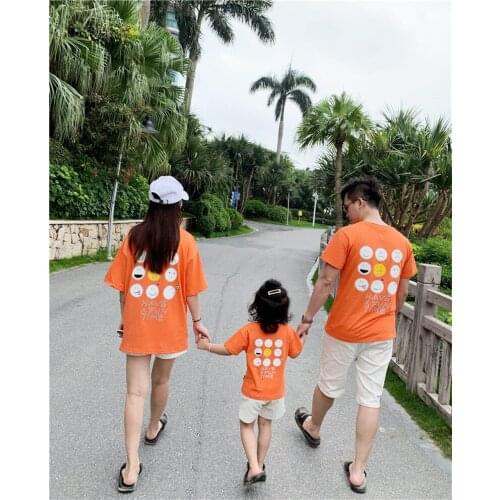 Korean Mom and Son Matching Clothes Summer Beach Tshirt Family Matching Clothes Couple Outfits Cute Ropa Familia Clothes AE50FC