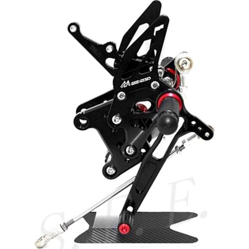 CNC Adjustable Footrest Rearsets Foot Pegs Set For Triumph Speed Triple 1050 2005 2006 2007 2008 2009 2010
