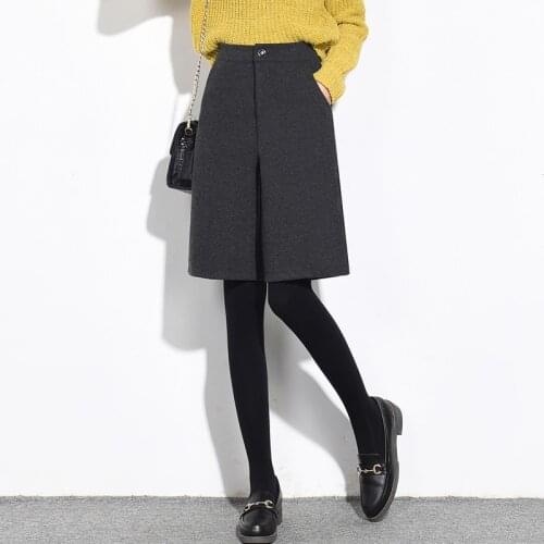 Half Long High Waist Women Wool Shorts Autumn Winter Fashion Thick Wool Wide leg Shorts Female Casual Black Gray Woolen Shorts