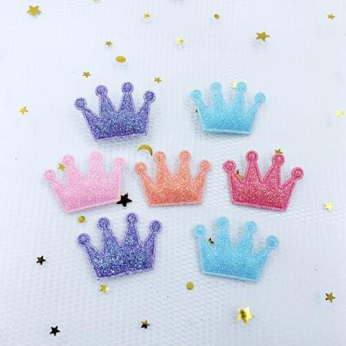 40Pcs Glitter Colour Felt Pads Applique Crown Fabric Patches for Craft/Clothes/Wedding DIY Scrapbooking Accessories 20*30mm K28