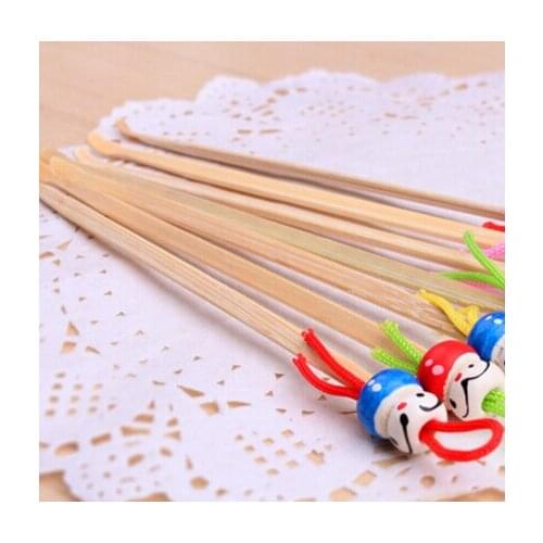 5Pcs/lot Cute Mini Doll Earpicks Wood Bamboo Ear Picks Wax Remover Cleaner Ear Care Tool Random Color Hot Selling