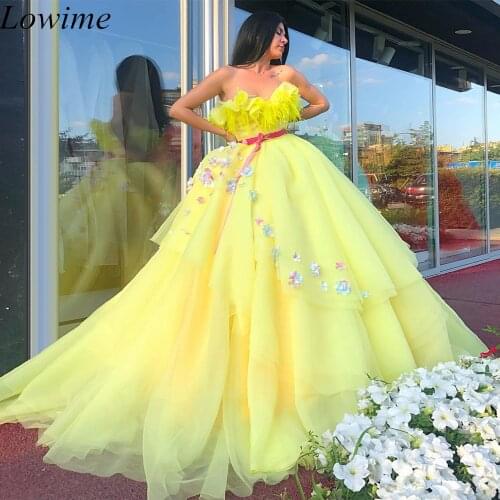Arabic Yellow Long Celebrity Dresses A-Line Strapless Lace-Up Red Carpet Dress Plus Size Evening Dress 2019 Flowers Abendkleider