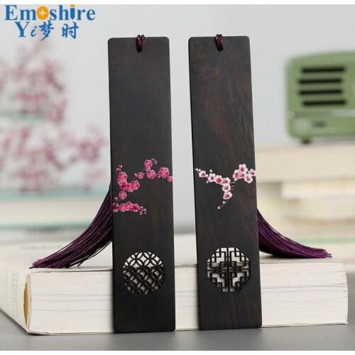 Creative Ebony Wooden Plum Bookmarks and Calligraphy Chinese Style Bookmarks Gift Customized Bookmarks Lettering M088
