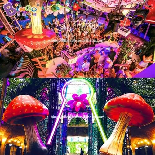 Customized 2mH Inflatable Mushroom With LED Lights For Decoration / Colorful Mushroom Balloons - BG-Z0361