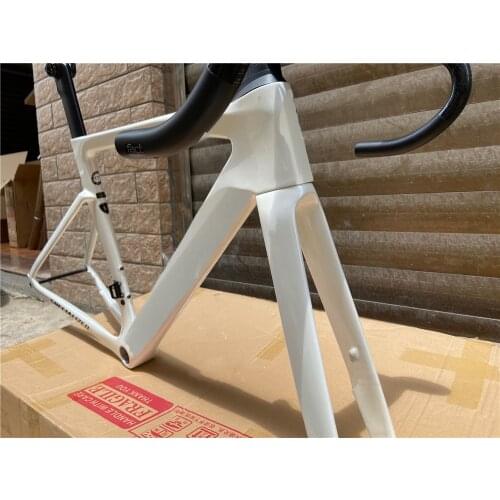 Factory brand new carbon fiber road bike UD coating gradient logo carbon fiber road bike frame