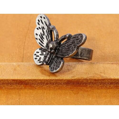 New Punk Butterfly Rabbit Skull Ring Retro Charm Animal Skeleton Gothic Adjustable Size Men Women Nightclub Cool Finger Jewelry