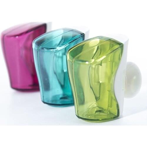 3pcs Toothbrush Suction Cup Mounted Household Cap Travel Product Hotel Wall Mount Holder Dustproof Cover Bathroom Rack Supplies