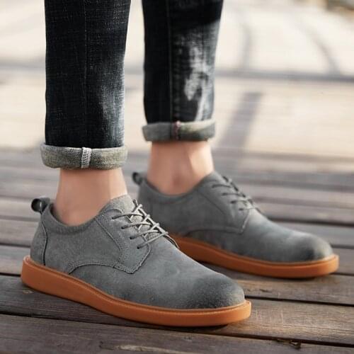 Fashion Casual Sneakers Men Comfortable Daily Light Sneakers Off Light High Quality Breathable Black Leather Shoes Size 38-44