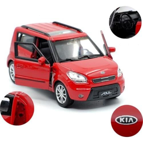 Best selling 1:36 Kia SOUL off-road alloy car model,simulation die-casting door pull back childrens toy car model,free shipping