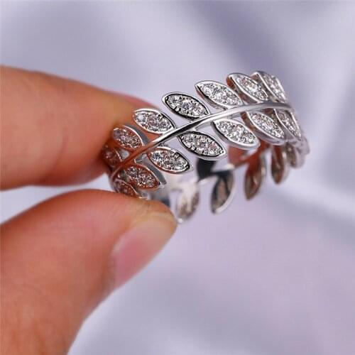 Cute Small White Zircon Leaf Rings For Women Silver Color CZ Stone Party Ring Female Fashion Plant Jewelry Unique Accessory