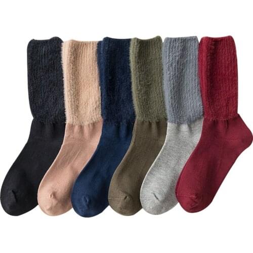 Floor Socks Women Winter Long Socks Coral Fluffy Feet Warmer Thermal Wool Cashmere Snow Socks Seamless Terry Boots Floor Sleep