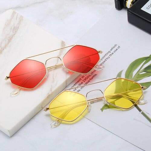 1PC Irregular Sunglasses Outdoor ANTI-UV Eyewear Eye Glasses Goggles Street Shooting Props Metal Frame Sunglasses Men Women