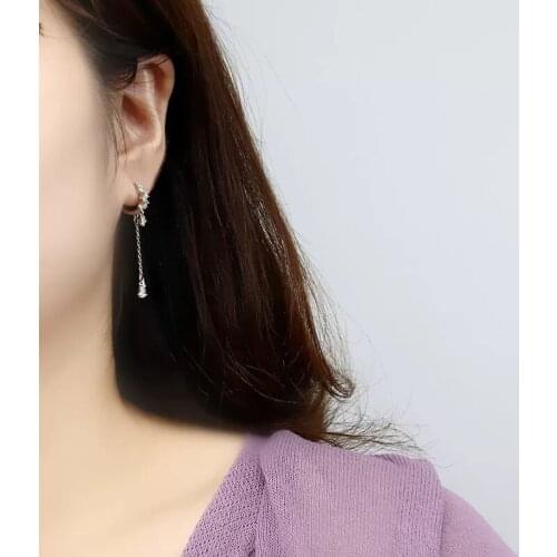 Water Drop Errings for Simple Female Students