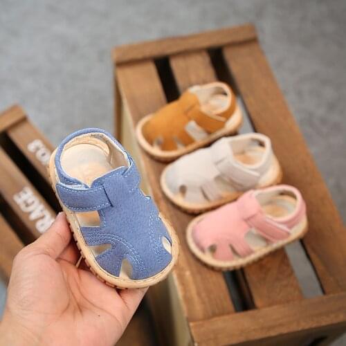 Newborn Baby Toddler Shoes 2020 Summer Kids Cool Sandles 0-1-2 Years Old Unisex Soft Bottom Walking Non-Slip Tread with Sound