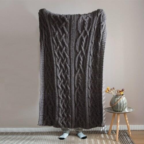 REGINA Blanket Fluffy Chunky Knit Blanket Hand-made Twist Stripe Sofa Bed Cover Wool Weighted Blanket Autumn Warm Fleece Blanket