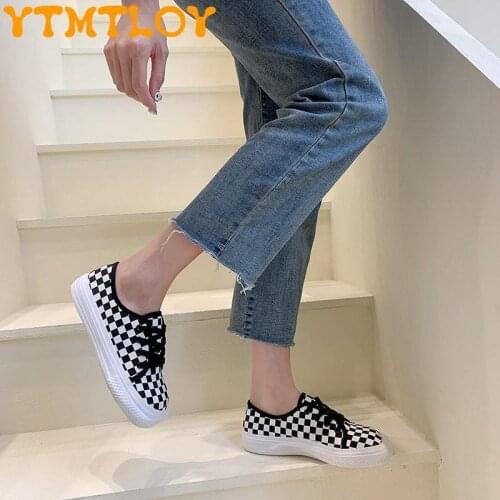 Leopard canvas womens shoes 2021 spring and autumn thick-soled fashion mango head strap casual version ins super fire flat shoe
