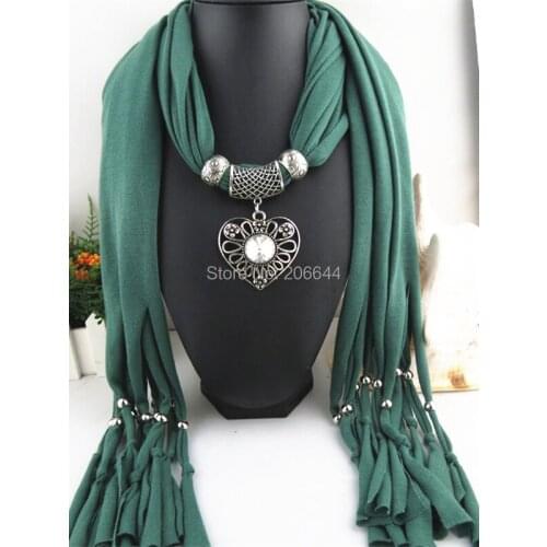 2019 Fashion women scarf shawl Newest design tassel scarf EUROPE popular peach heart pendant scarf free shipping