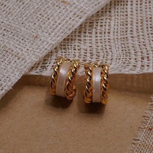 French retro C-shaped Earrings Fashion light luxury new personalized simple Earrings