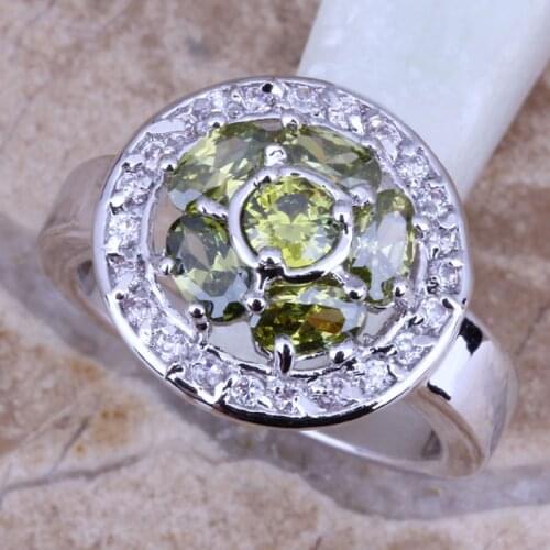 Fascinating Green Peridot White CZ Silver Plated Ring Size 6 / 7 / 8 / 9 R0243