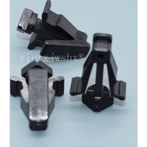 100Pcs Grille lock clips Bumper Grille Retainer For NISSAN NAVARA D22 FRONTIER SUNNY B14 SENTRA 1997-2005