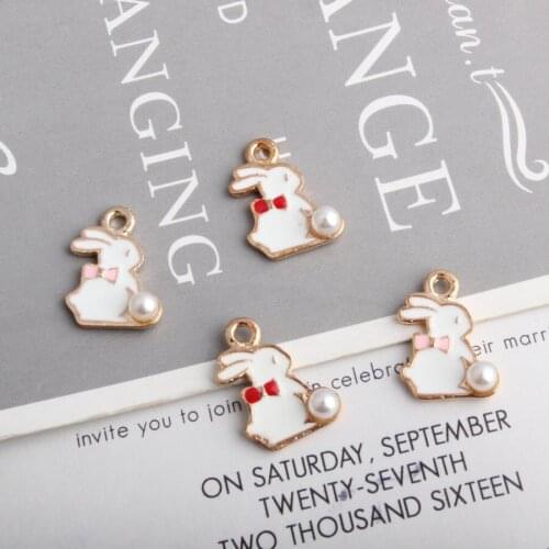 New Arrival 1 Piece Quality Metal Pearl Bunny Jewelry Charms Lovely Cartoon Animal Necklace keychains Charms Pendant Accessory