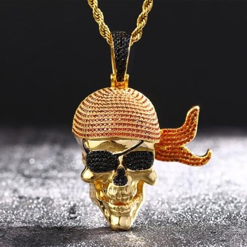 New Cyclops Pirates Of The Skull Necklace Full Cubic Zircon Skull Pendant Necklaces Fashion Hip Hop Jewelry Christmas Gift