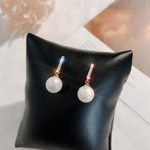 New Arrival Pearl Trendy Round Women Dangle Earrings Crystal Earrings Simple Jewelry Female Earrings Boucle D'oreille Femme 2019