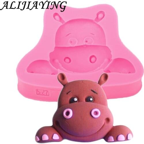 1Pcs Cartoon Hippo Silicone Mold Craft Mould DIY Making Mold Handmade Art Craft Ornaments Decoration Soap DIY 3D Mold D0495