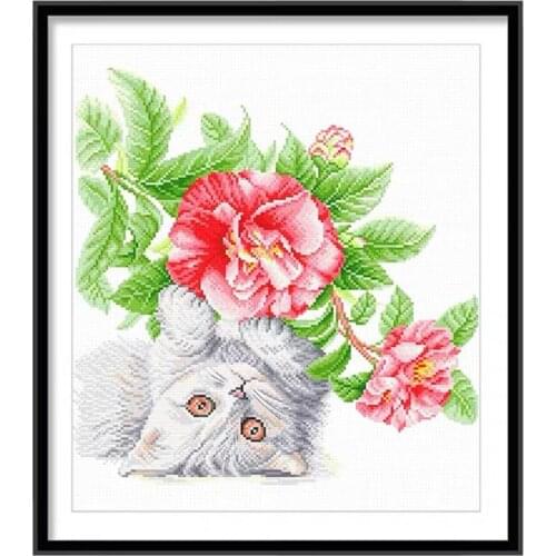 Kitten Playing with Flower Stamped Cross Stitch Kit Embroidery needlework set