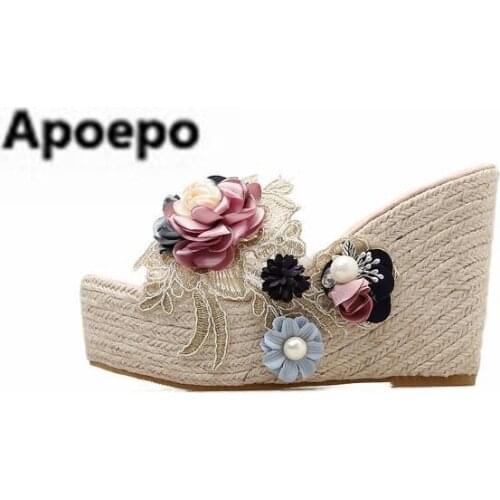 Newest brand gladiator slippers women flower lace decor wedges sandals summer Grass weaving Bohemia high heels slippers slides