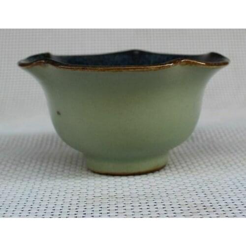 Chinese old porcelain Green glazed porcelain Chinese meal bowl