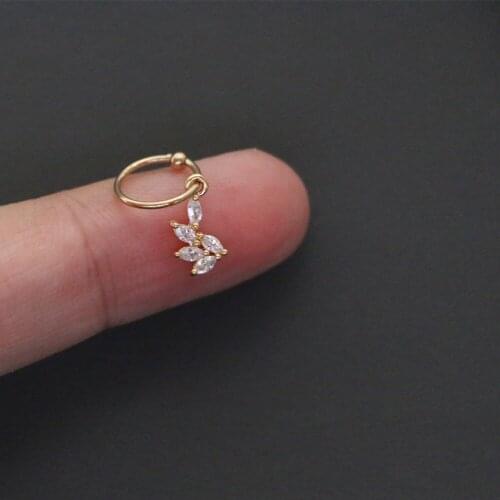 1 PCS Cute Small Micro Pave CZ Leaf Charm Ear Cartilage Cuff Gold Color Steel Piercing Circle Earring Ear Hoop Jewelry