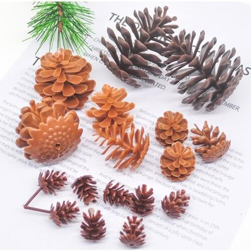 10 PCS mini plastic decoration pine cones used for Christmas tree top hat vase vase bowl filler display crafts home decoration