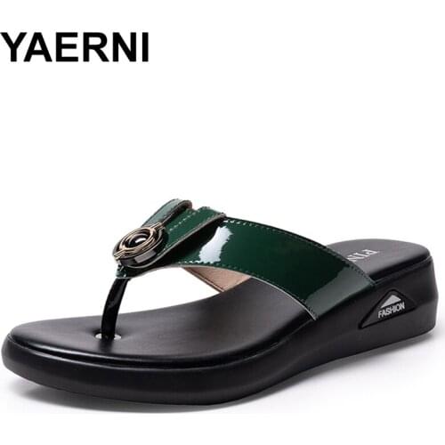 YAERNI 2021 Summer Women Slippers Patent Leather Slides Shoes Flat Beach Sandals Women Outside Platform Fashion Flip Flop