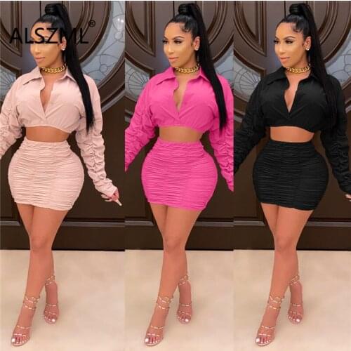 Deep v neck long sleeve simple pure color crop top and hot short 2 piece set casual lady fashion tracksuits