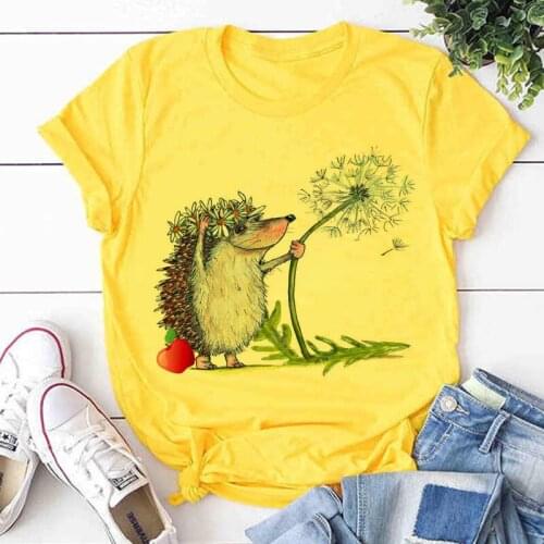 Kawaii T Shirts Women Hedgehog yellow Tops Female T-shirt Loose Tshirt Summer Tee White T-shirts Round Neck Oversized T Shirt