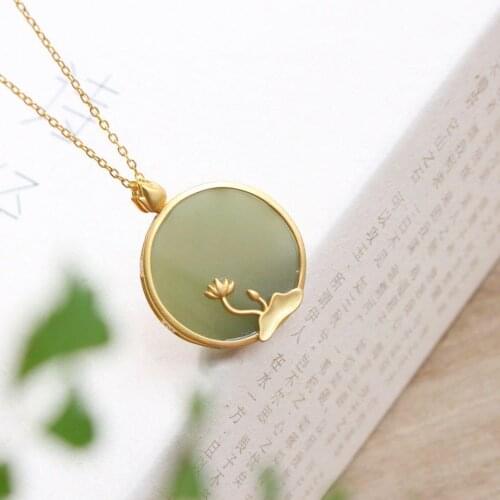 Natural Hetian Jade Gray Jade Lotus S925 Sterling Silver Hanging Bone Chain Vintage Jade Elegant Niche Design Jade Pendant