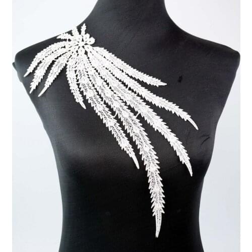 1 Piece White Peacock Long Tail Venise Lace Collar Applique Trim Sewing Craft Lace Neckline Dress Shirt Decor BW062