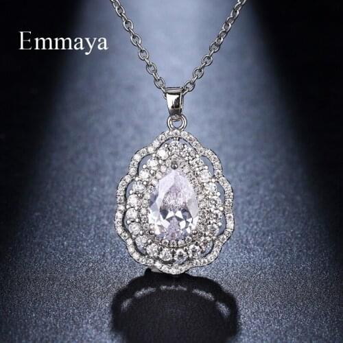 Emmaya Charming Flower WIth Waterdrop Shape Design Silver Plated Gorgeous Cubic Zircon Necklace For Female Dinner Decoration