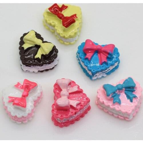100/50pcs Newest Simulation Mini Heart Cream Cake Resin With Bowknot For Diy Children Re-ment Or Phone Beauty Accessories