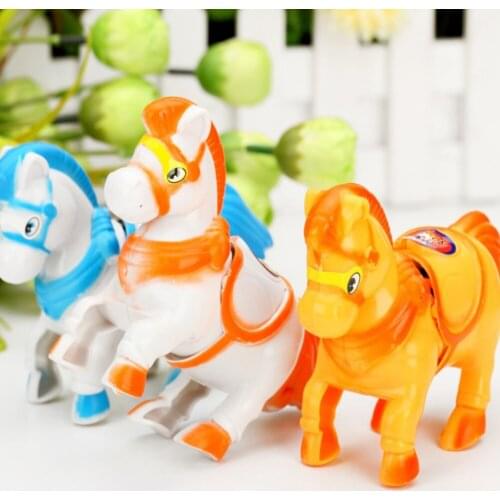 1PCS Animal Running Moving Horse Wind Up Toys Retro Classic Clockwork Plastic Toy Gift for Kids Baby