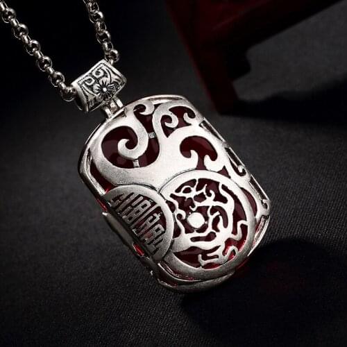 2018 Direct Selling Real Carnelian S925 Pure Antique Totem Auspicious Cloud Mosaic Pomegranate Long Sweater Chain Lady Pendant