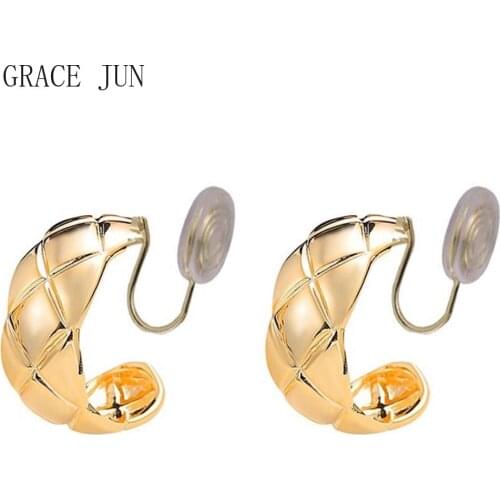GRACE JUN Korea Style C Shape Hoop Clip on Earrings No Pierced Luxury Fashion Mosquito Coil Swirl Earrings Cuff Earring Ear Clip