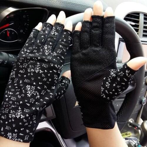 Female Summer Outdoor Sports Fitness Cycling Sunscreen Short Sun Gloves Women Thin Cotton Fashion Half Finger Driving Gloves L19
